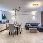 La Casa Di Papa Tatil Evi