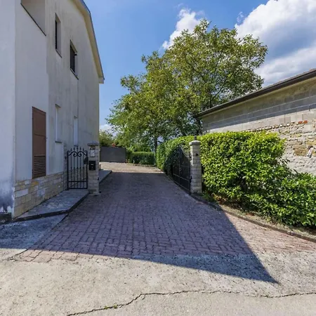La Casa Di Papa Buzet